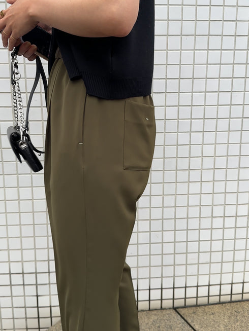 【 予約:9/下旬 】SIDE SLIT SLACKS /Y253-31103-2